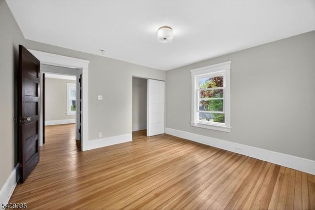 25 Prospect Ave, Andover Boro, NJ 07821