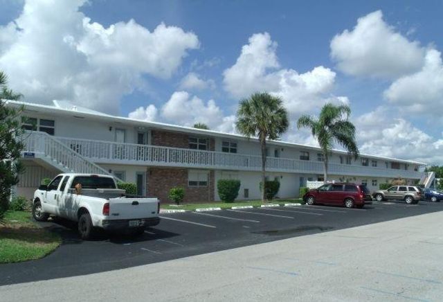 232 Hibiscus Ave Apt 114, Lauderdale By The Sea, FL 33308