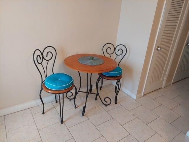 232 Hibiscus Ave Apt 114, Lauderdale By The Sea, FL 33308