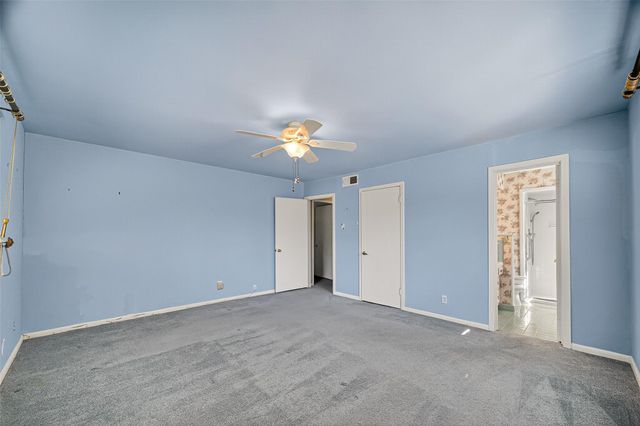 5223 Wigton Drive, Houston, TX 77096