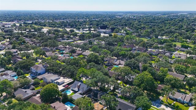 5223 Wigton Drive, Houston, TX 77096