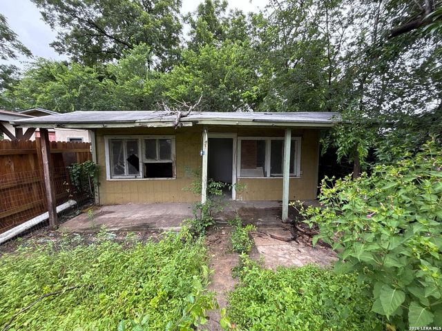 910 GREEN ST, San Antonio, TX 78225