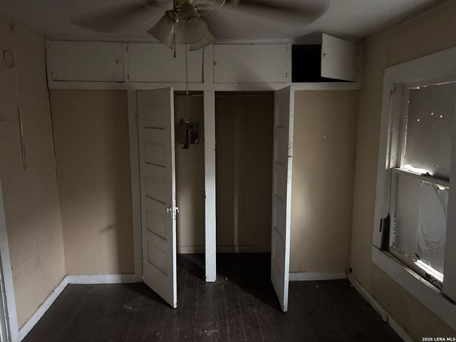 910 GREEN ST, San Antonio, TX 78225