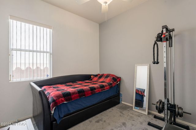 108 N Desert Stream Drive, Tucson, AZ 85745