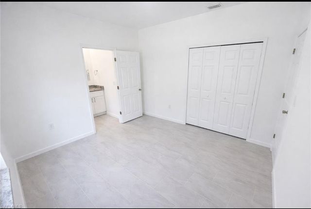 1114 Cove ST E, Lehigh Acres, FL 33974