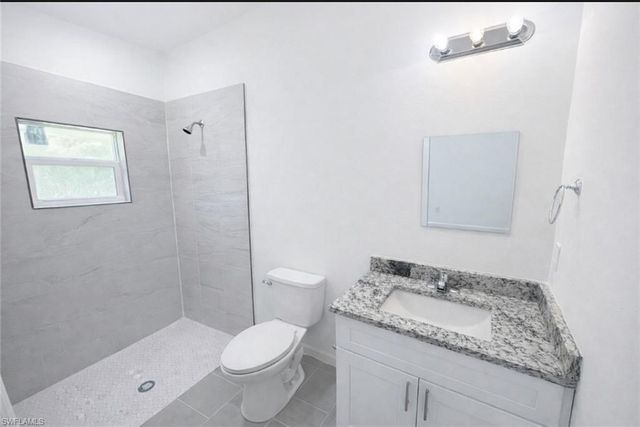 1114 Cove ST E, Lehigh Acres, FL 33974