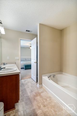 3 Blackberry Lane, Port Wentworth, GA 31407