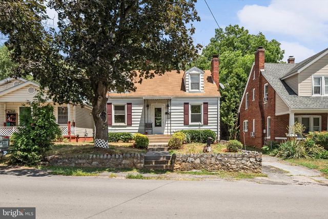 310 BELLVIEW AVE, Winchester, VA 22601