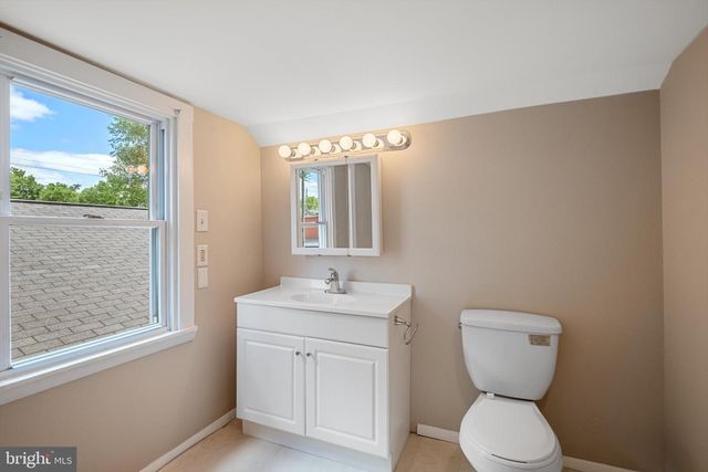 310 BELLVIEW AVE, Winchester, VA 22601