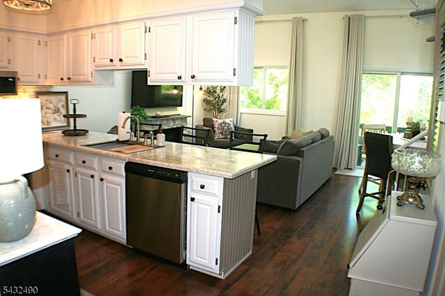 4 Augusta Dr 4, Vernon Twp., NJ 07462