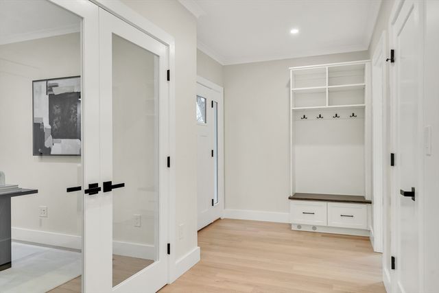 383 Marrett, Lexington, MA 02421