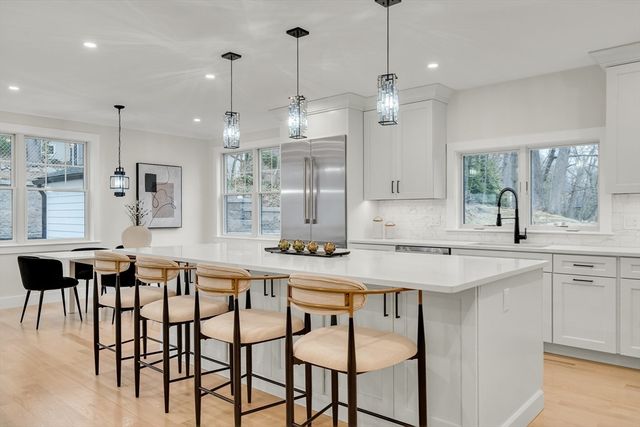 383 Marrett, Lexington, MA 02421