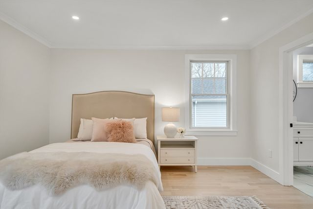 383 Marrett, Lexington, MA 02421