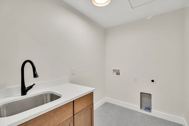 383 Marrett, Lexington, MA 02421