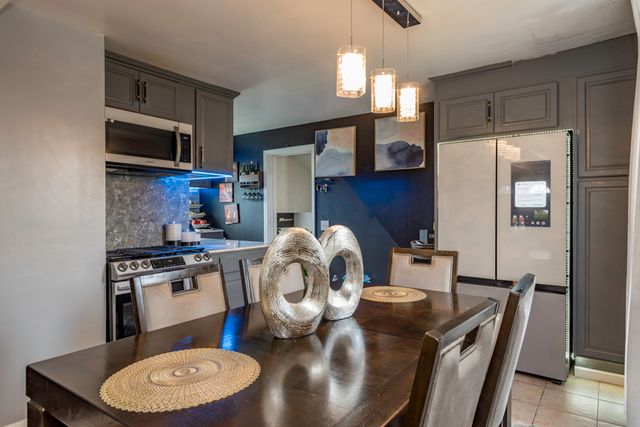 2903 W Nemesis Avenue, Beach Park, IL 60087