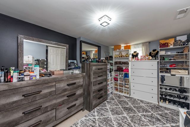 2903 W Nemesis Avenue, Beach Park, IL 60087