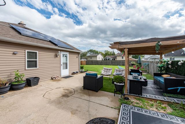 2903 W Nemesis Avenue, Beach Park, IL 60087