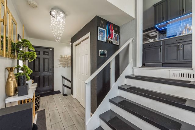 2903 W Nemesis Avenue, Beach Park, IL 60087