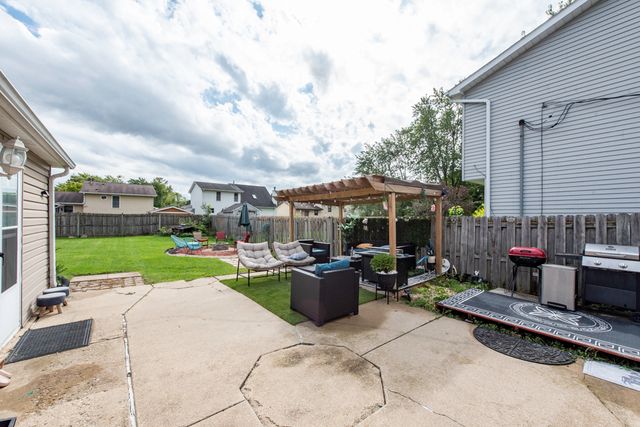 2903 W Nemesis Avenue, Beach Park, IL 60087