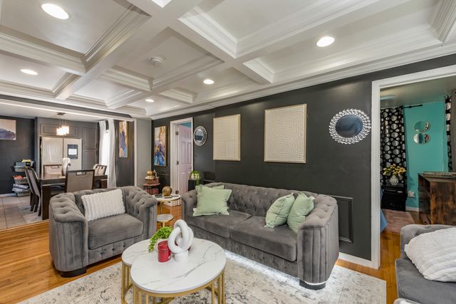 2903 W Nemesis Avenue, Beach Park, IL 60087