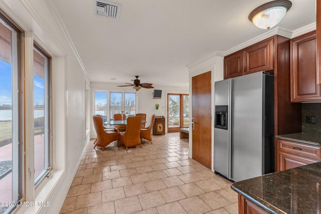 17 Oyster Bay Drive, Rumson, NJ 07760