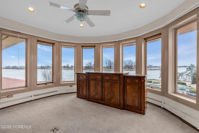 17 Oyster Bay Drive, Rumson, NJ 07760