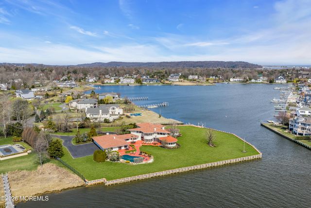 17 Oyster Bay Drive, Rumson, NJ 07760
