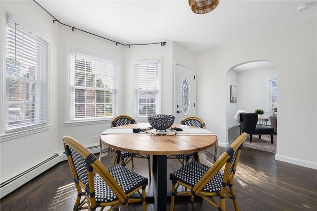 42 Victoria Avenue, Cranston, RI 02920