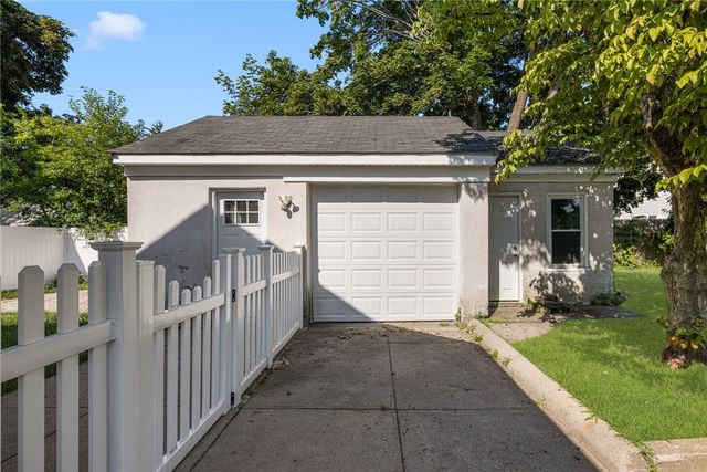 42 Victoria Avenue, Cranston, RI 02920