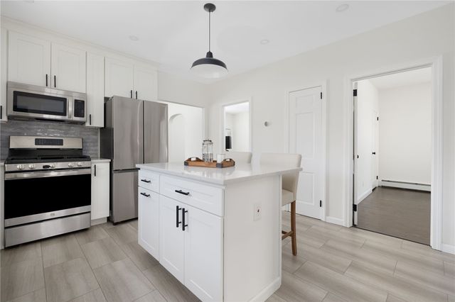 42 Victoria Avenue, Cranston, RI 02920