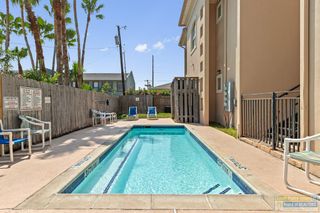 103 E Gardenia St. # 4, South Padre Island, TX 78597