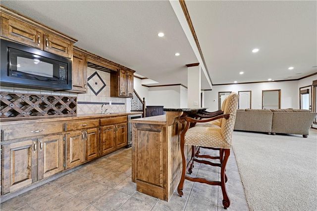 7822 Houston Street, Lenexa, KS 66227