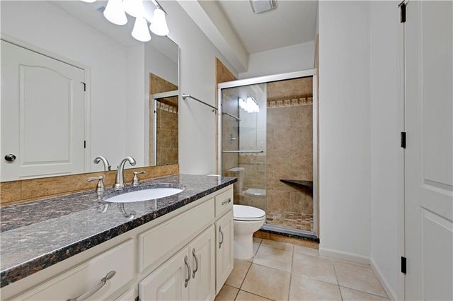 7822 Houston Street, Lenexa, KS 66227