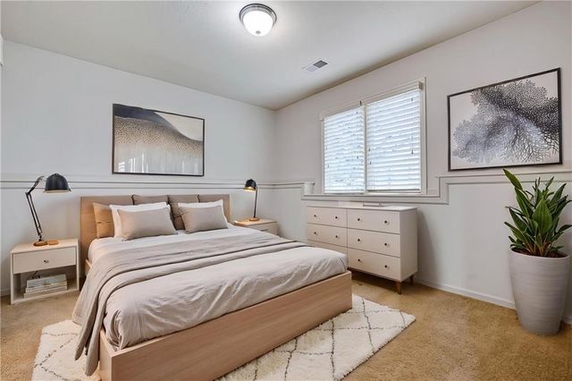 7822 Houston Street, Lenexa, KS 66227