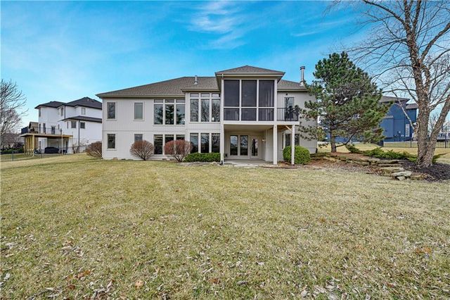 7822 Houston Street, Lenexa, KS 66227