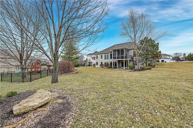 7822 Houston Street, Lenexa, KS 66227