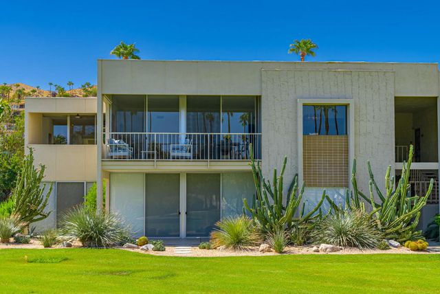 447 Desert Lakes Drive, Palm Springs, CA 92264