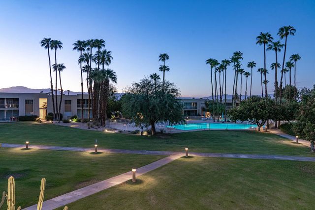 447 Desert Lakes Drive, Palm Springs, CA 92264