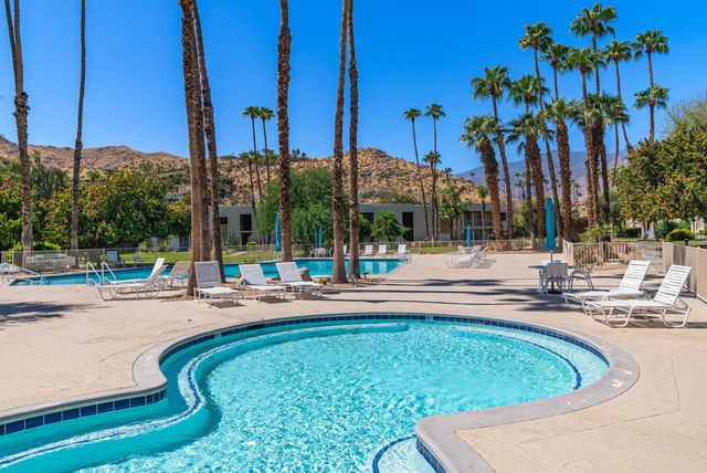 447 Desert Lakes Drive, Palm Springs, CA 92264