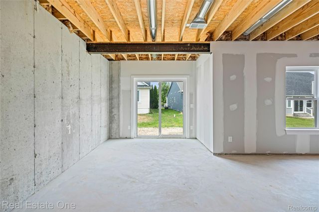 7453 Village Court, Springfield Charter Township, MI 48350