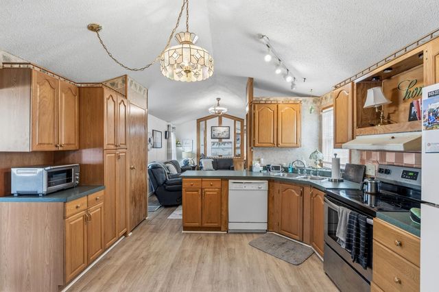 154 Crooked Island Circle, Murrells Inlet, SC 29576