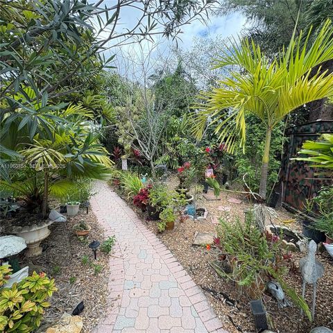 101 S Royal Poinciana Blvd, Miami Springs, FL 33166