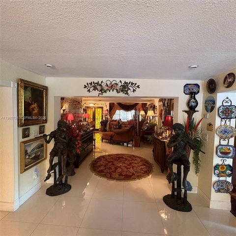 101 S Royal Poinciana Blvd, Miami Springs, FL 33166