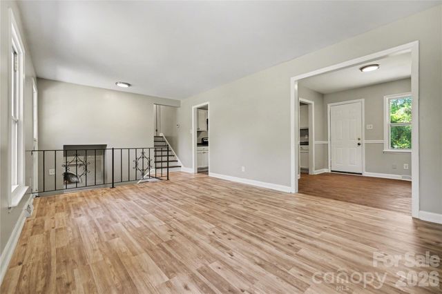 5439 Kerry Lane, Charlotte, NC 28215