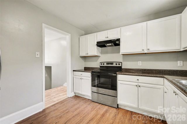 5439 Kerry Lane, Charlotte, NC 28215