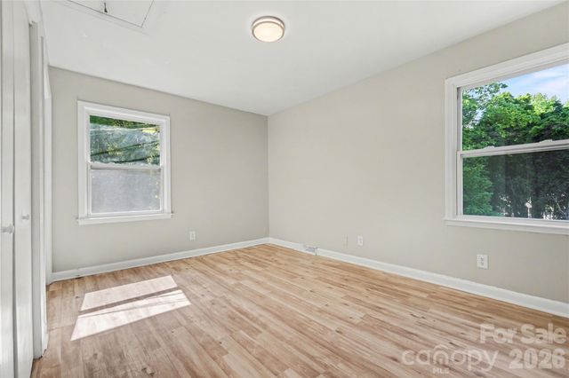 5439 Kerry Lane, Charlotte, NC 28215
