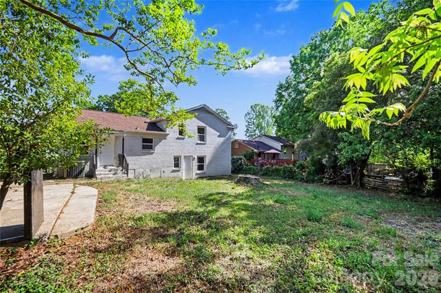 5439 Kerry Lane, Charlotte, NC 28215