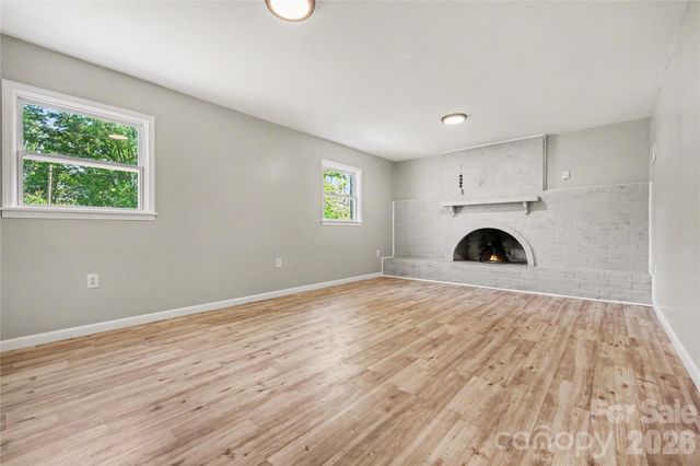 5439 Kerry Lane, Charlotte, NC 28215