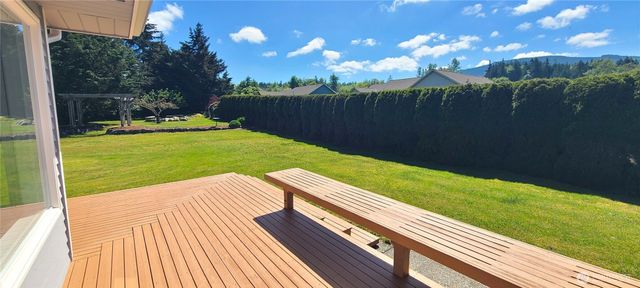 303 Falcon Road, Sequim, WA 98382