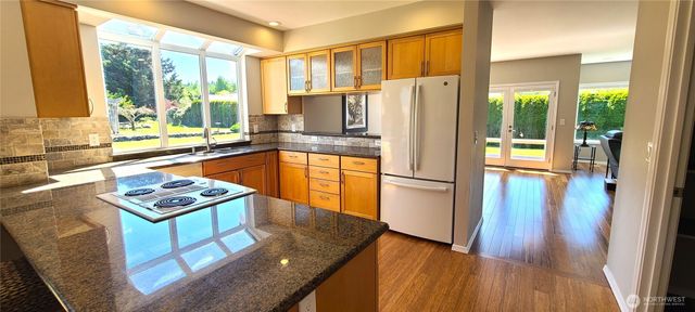 303 Falcon Road, Sequim, WA 98382